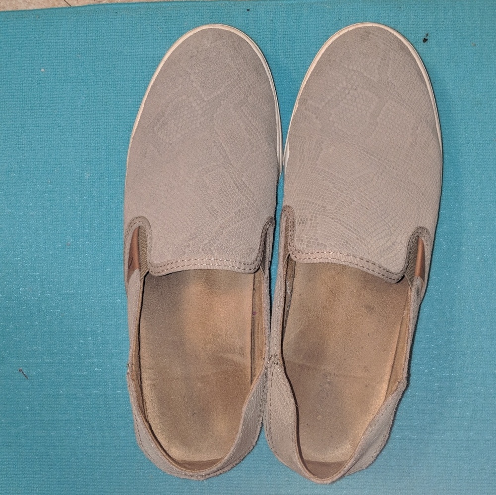 Olukai Pehuea Leather